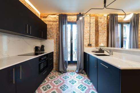 Santiago By Staynnapartments Bilbao Ngoại thất bức ảnh